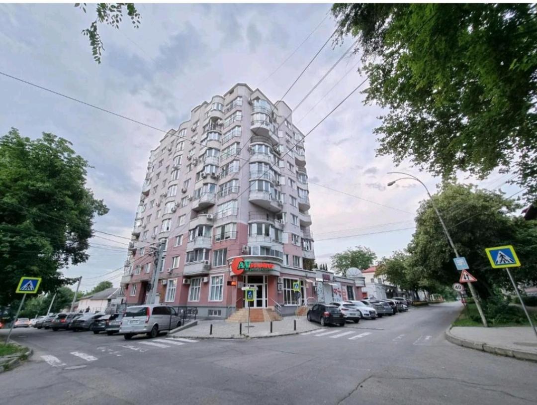 Apartment M.dosoftei 126 *