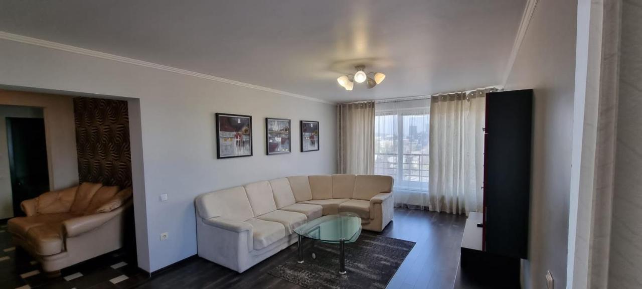 M.dosoftei 126 Apartment *