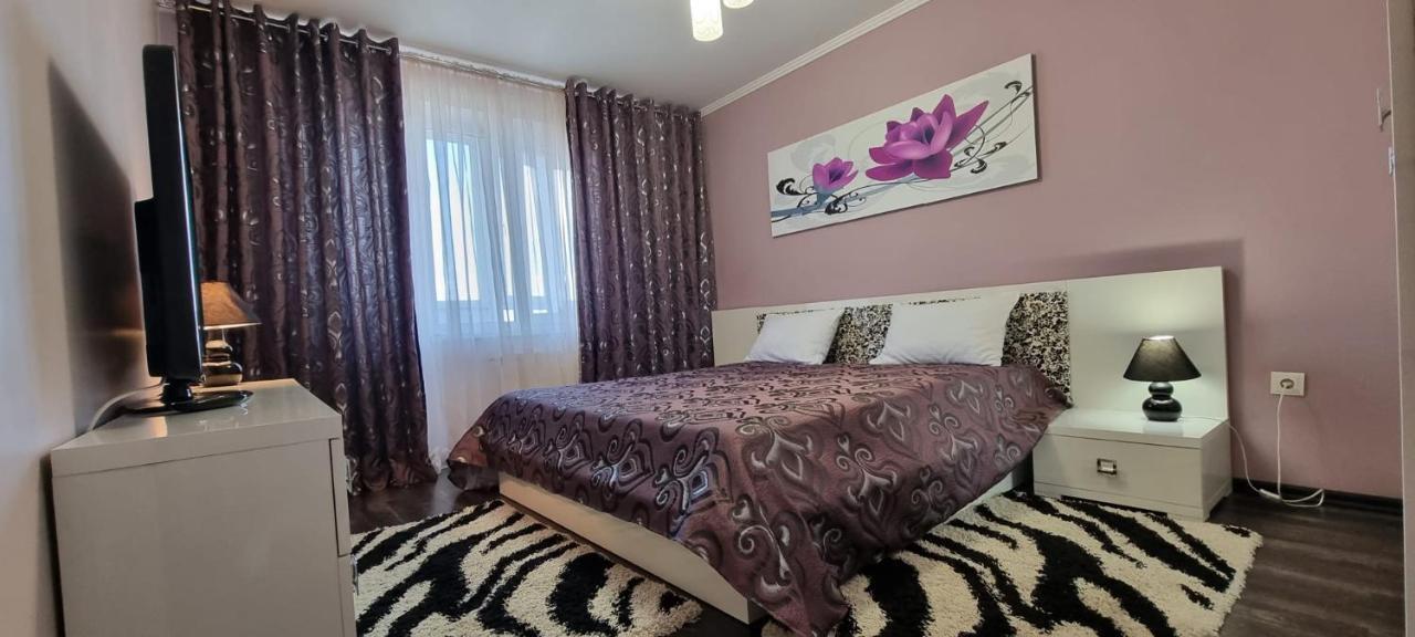 M.dosoftei 126 * Chisinau